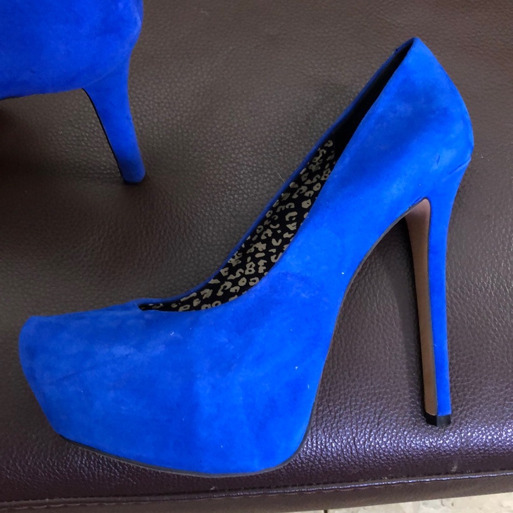 NWTJessica Simpson platform heel cobalt suede pump